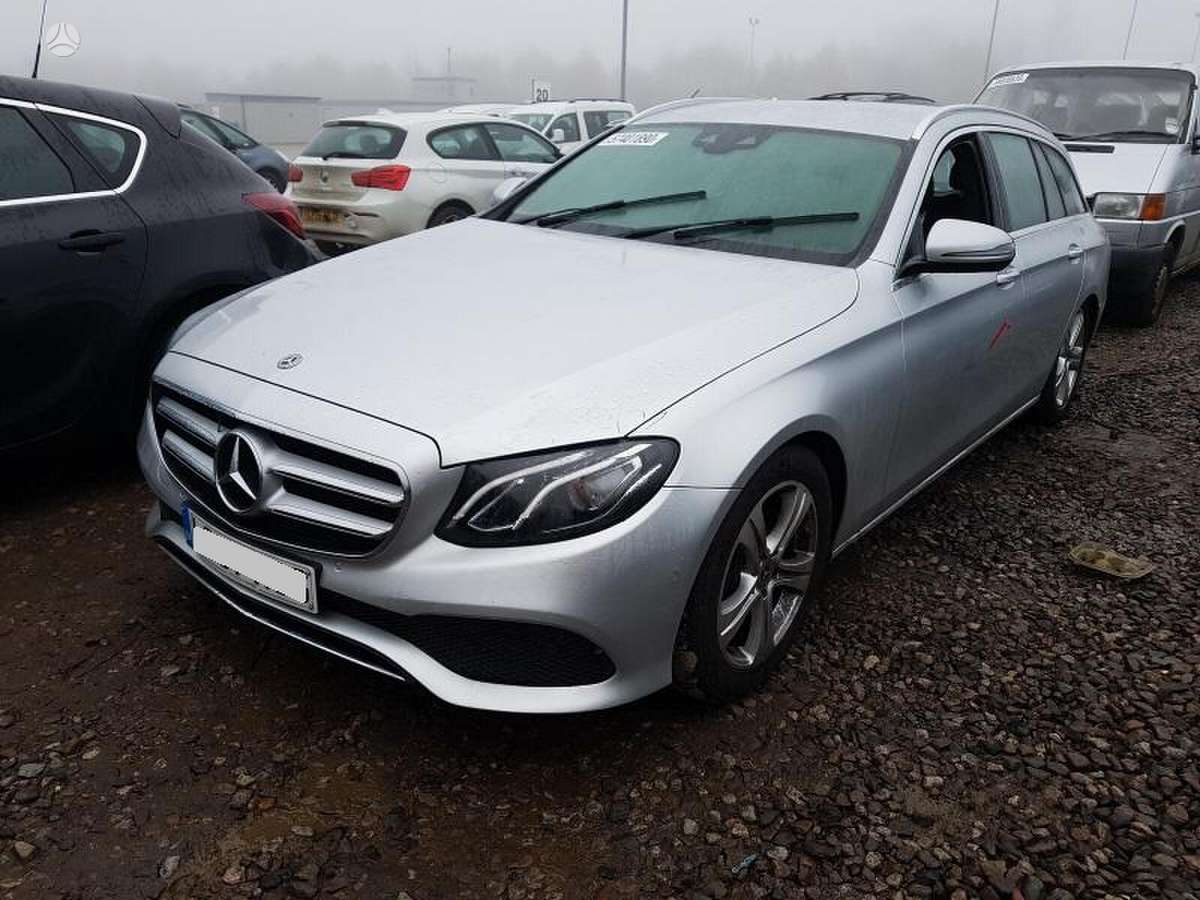 Mercedes-Benz E220 dalimis