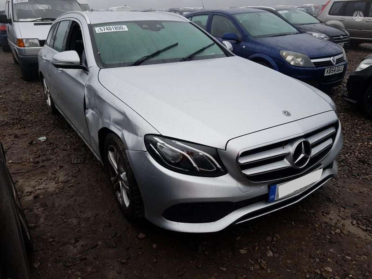 Mercedes-Benz E220 dalimis