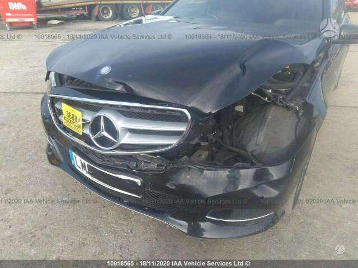 Mercedes-Benz E220 dalimis