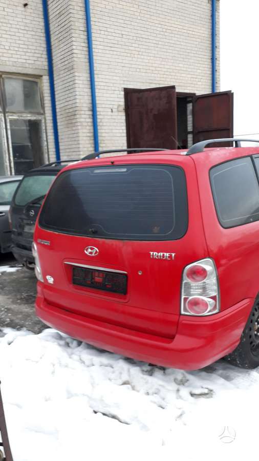 Hyundai Trajet Dalimis