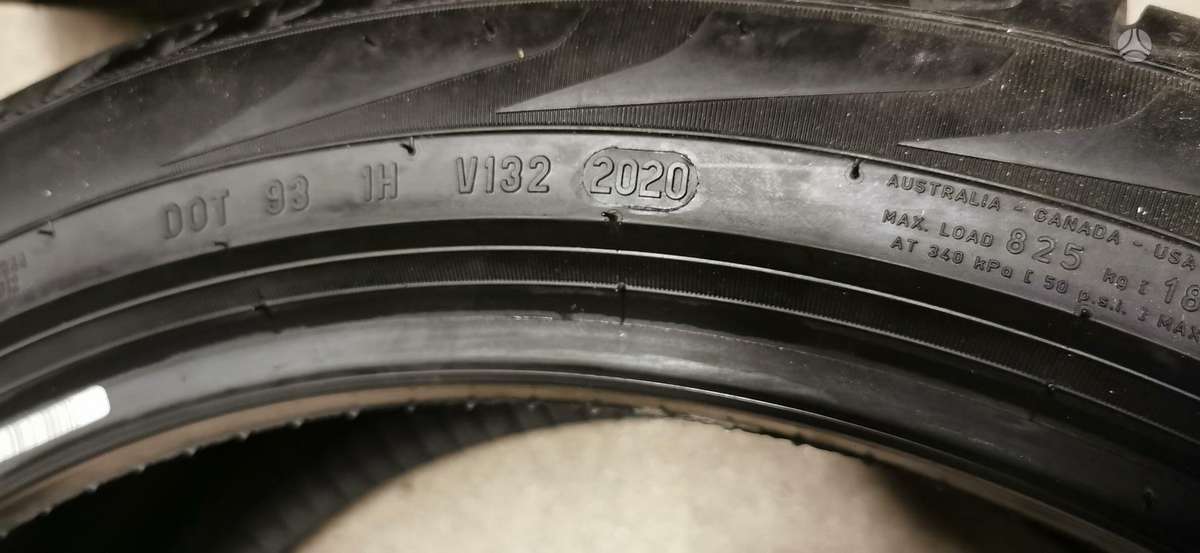 Pirelli, vasaras 255/40 R20