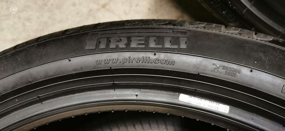 Pirelli, vasaras 255/40 R20