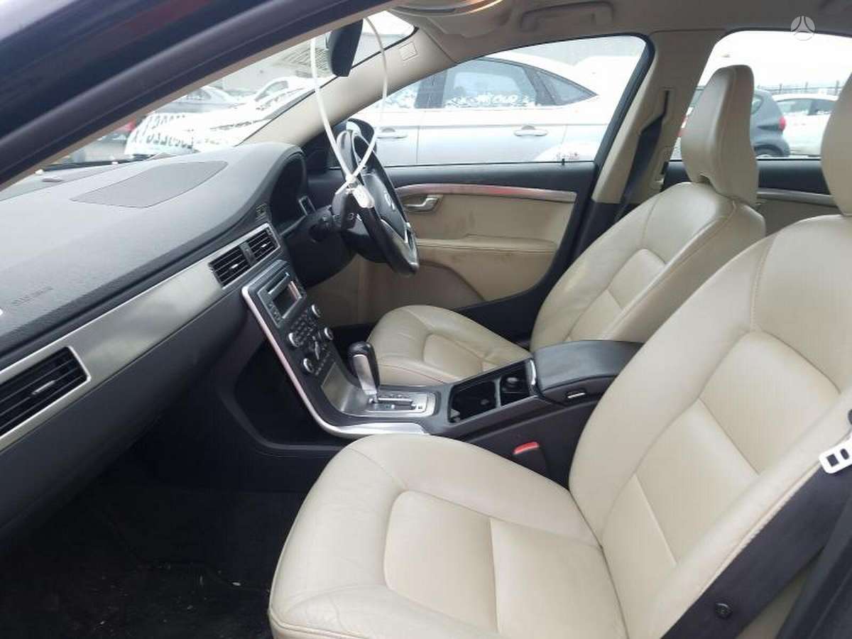 Volvo S80