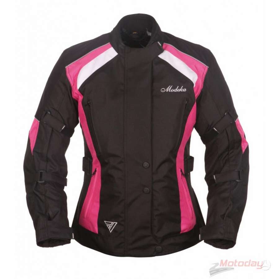 Modeka Janika Lady, touring