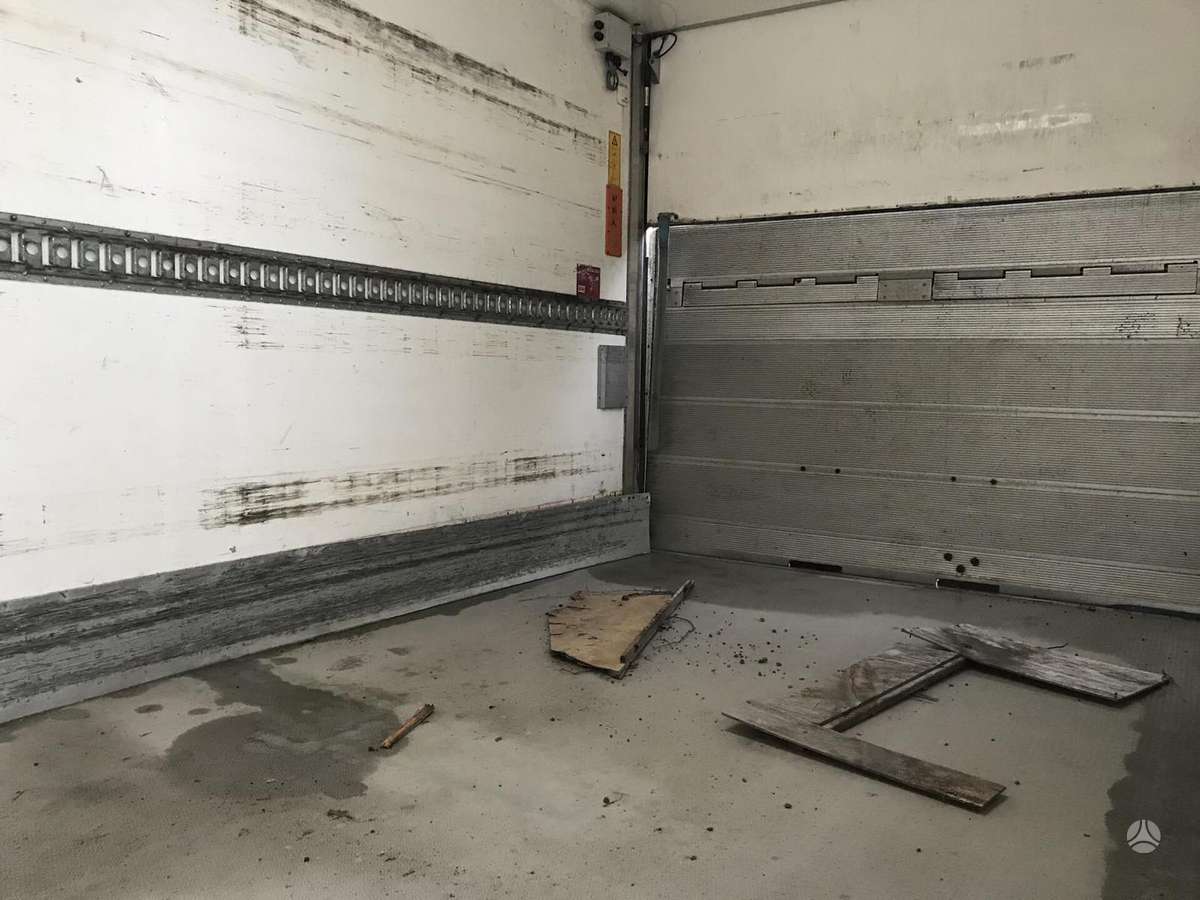 Volkswagen LT46, cargo vans