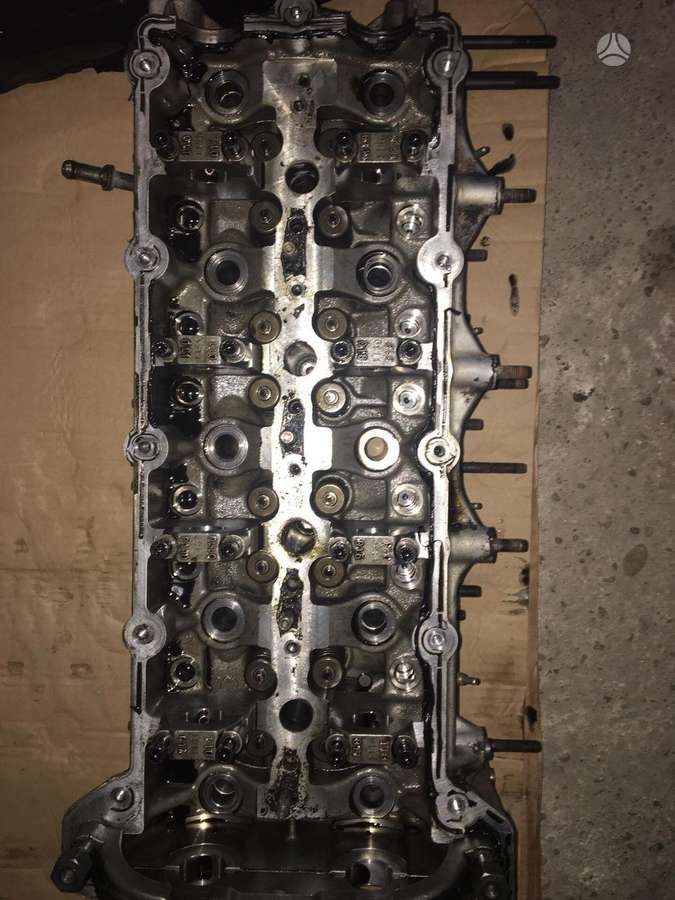 Chrysler Grand Voyager, Vm64c, cylinder head