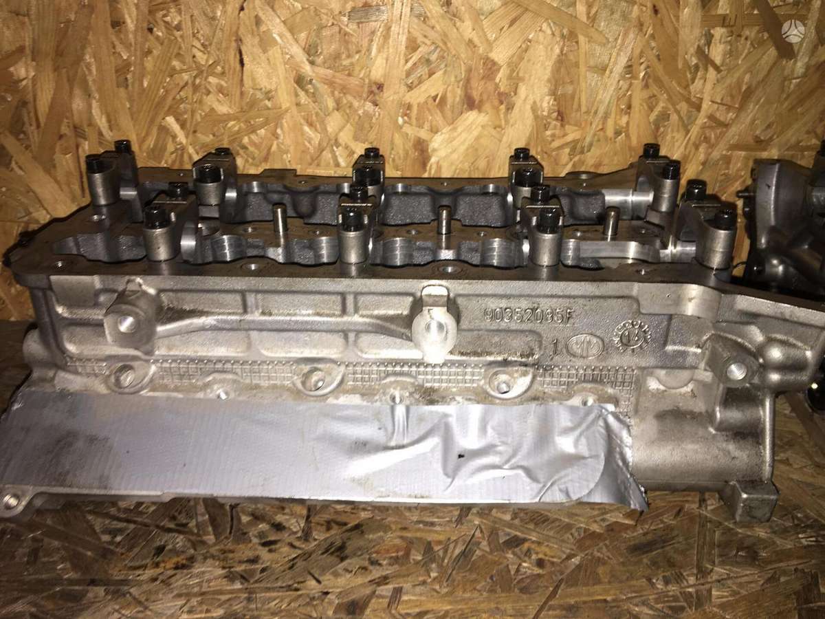 Jeep Grand Cherokee, VM44D EXF vm23d vm24d vm63d, variklio galvutė