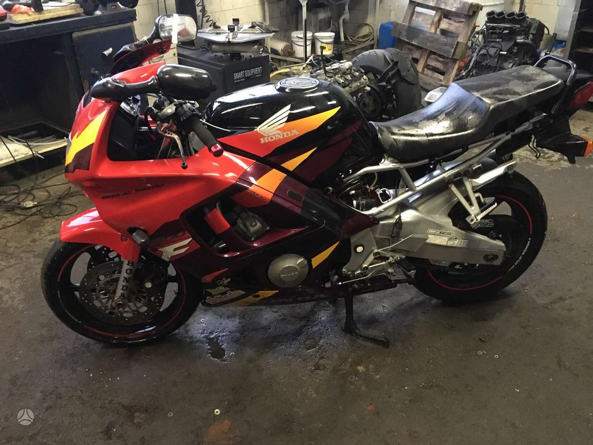 Honda CBR, superbikes