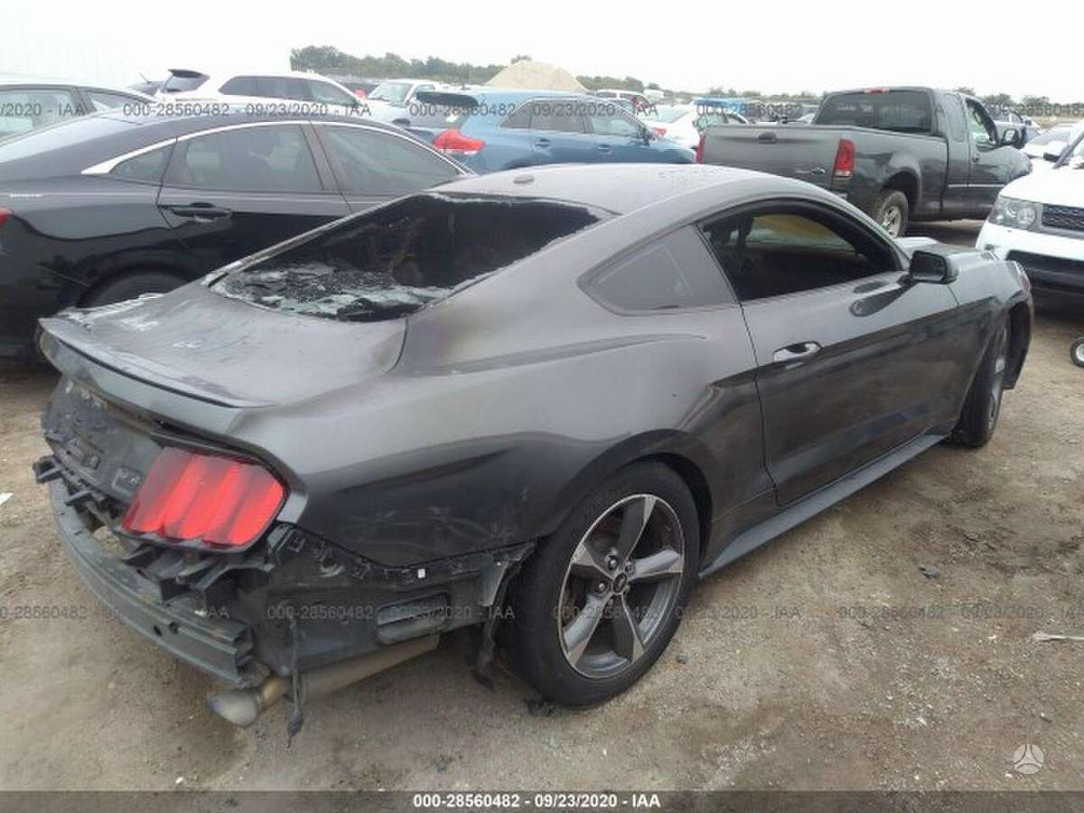 Ford Mustang rezerves daļās