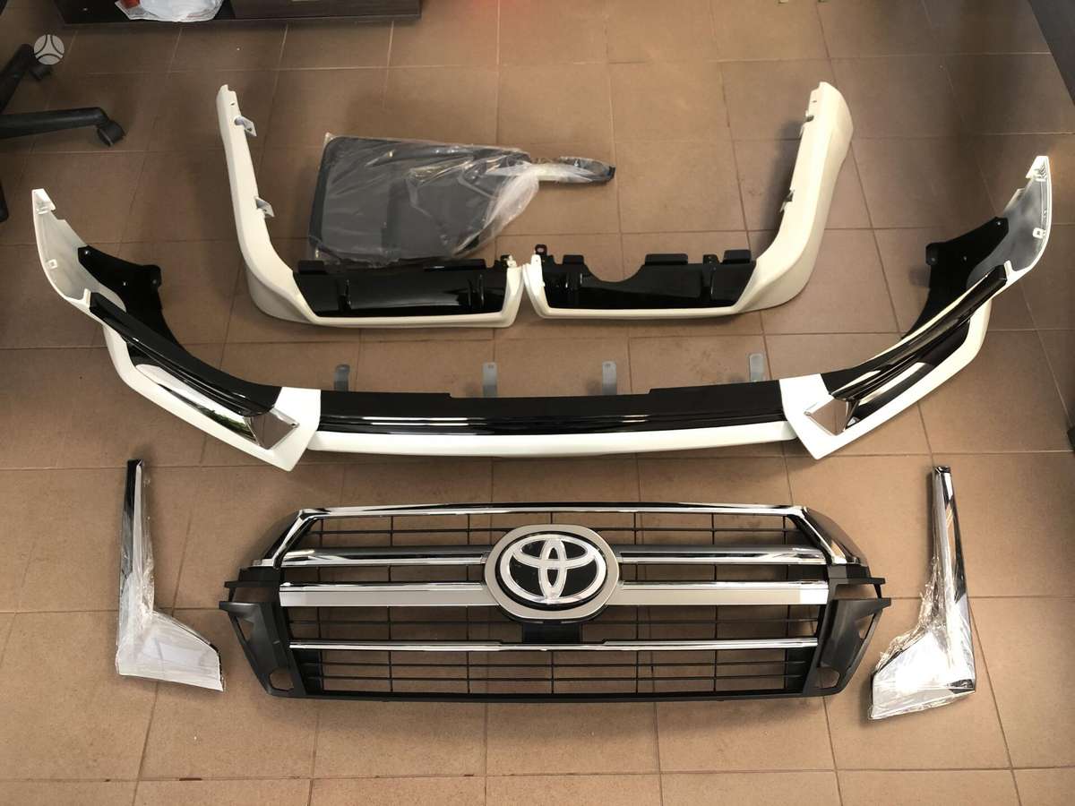 Toyota Land Cruiser bumpers, front grill