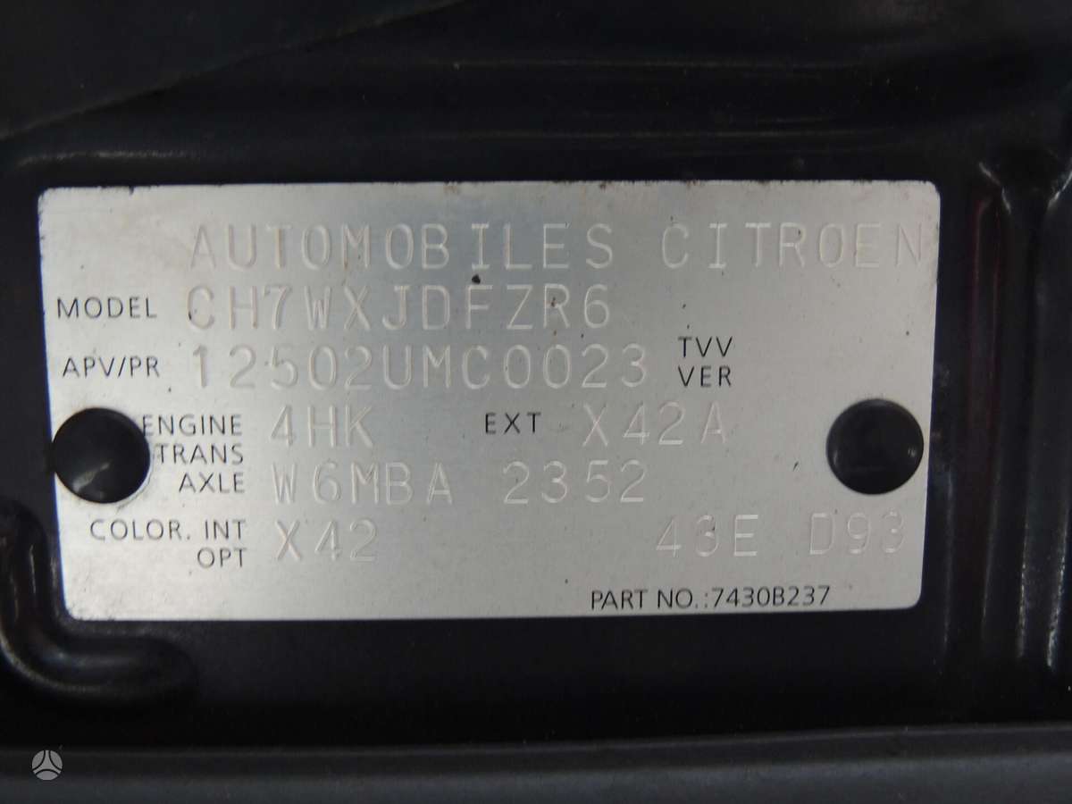 Citroen C-Crosser