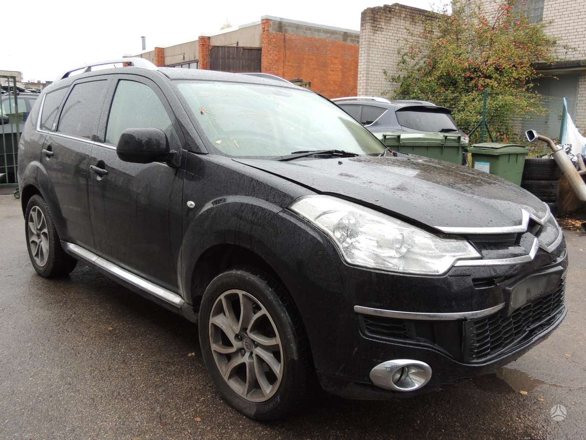 Citroen C-Crosser