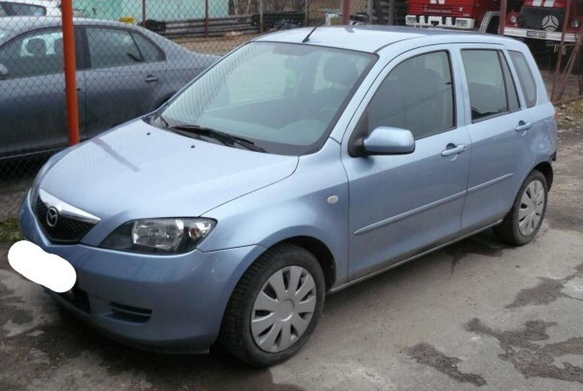 Mazda 2