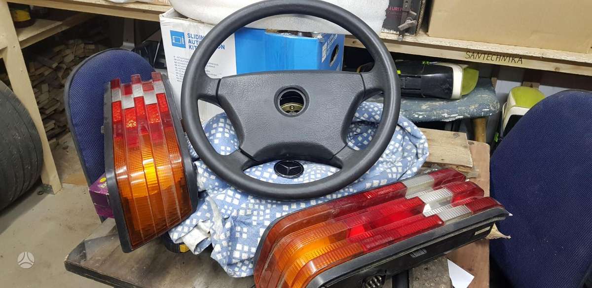 Mercedes-Benz 190 по частям