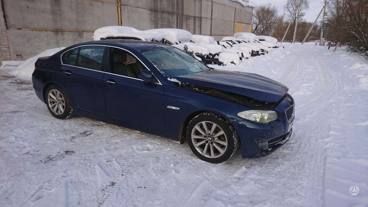 BMW 525