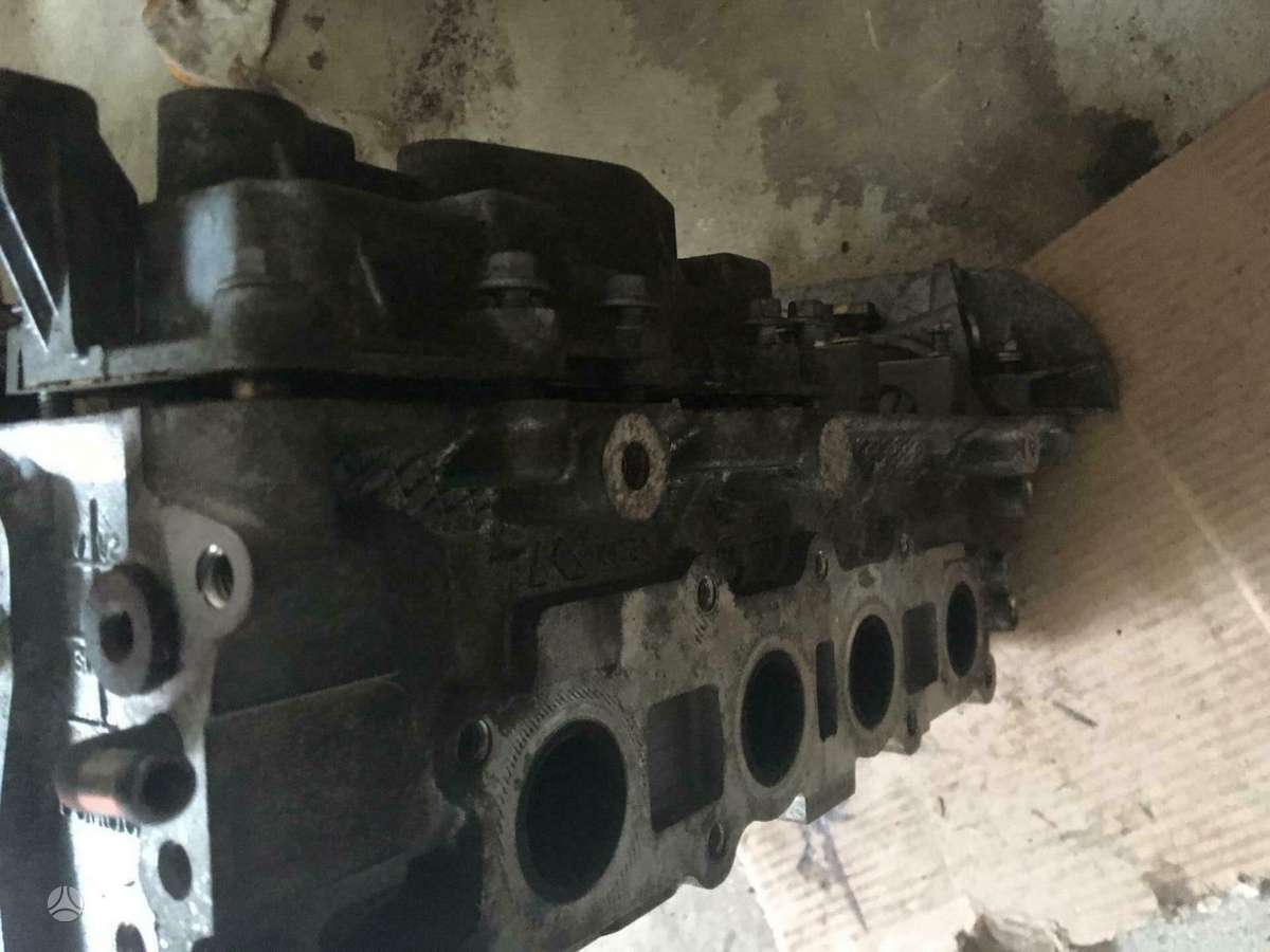 Ford Mondeo, JTWB, cylinder head