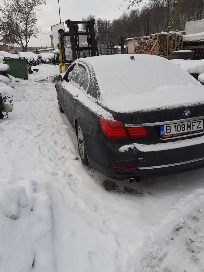 BMW 7 serija по частям