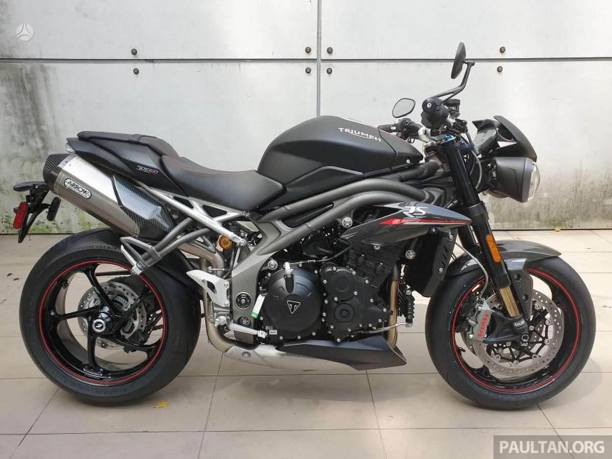 Triumph Speed Triple, street / classic