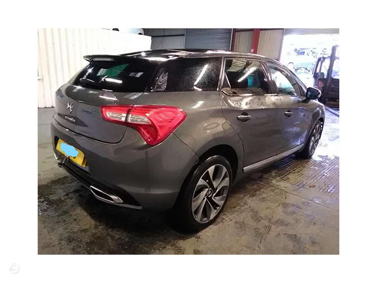 Citroen DS5 по частям. Dalimis