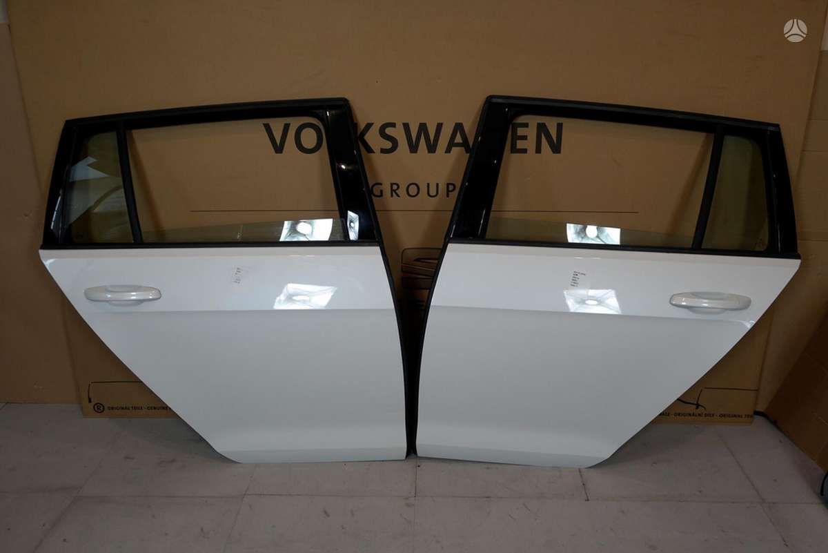 Volkswagen Golf двери
