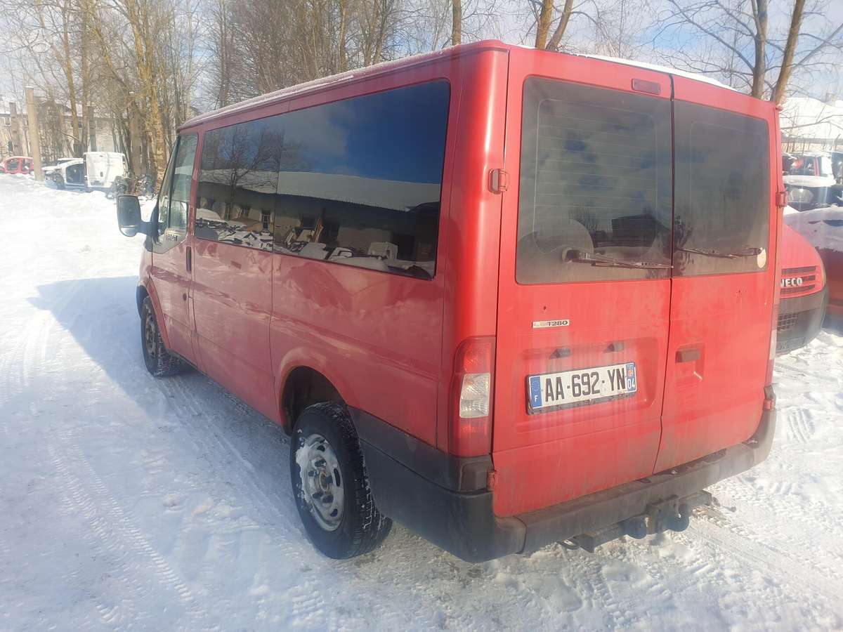 Ford Transit dalimis