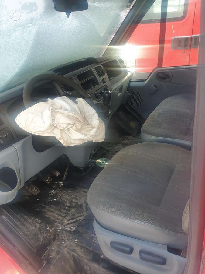 Ford Transit dalimis