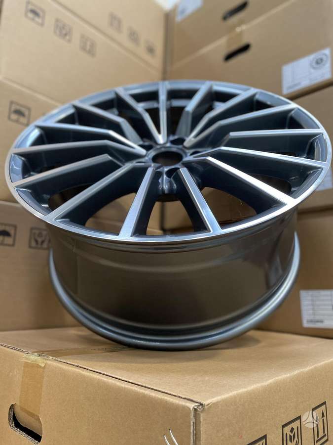 Audi S5 Multispoke, light alloy, R19