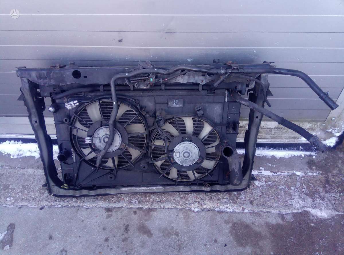 Toyota Prius детали кузова
