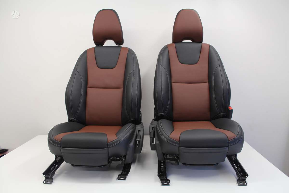 Volvo XC60 interior parts