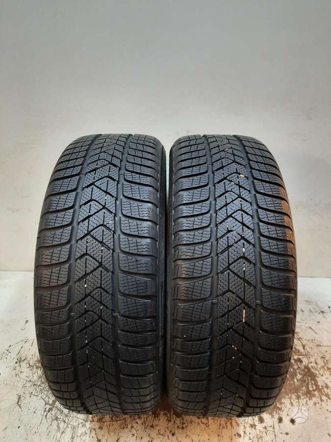 Pirelli Sotto Zero 3, зимние 215/50 R18