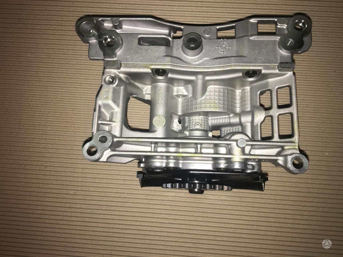 BMW X6, 009, engine parts