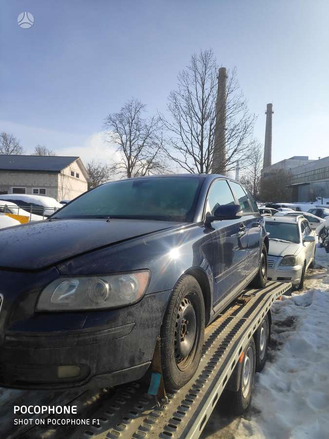Volvo V50
