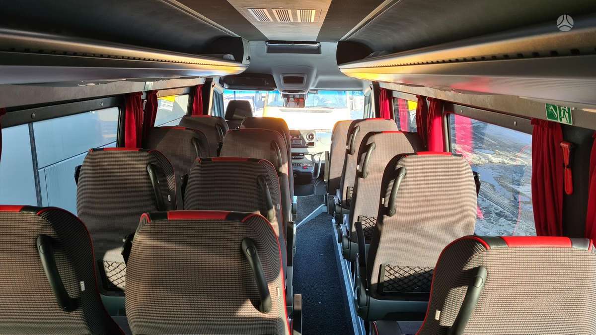Mercedes-Benz Sprinter 516, passenger minibus