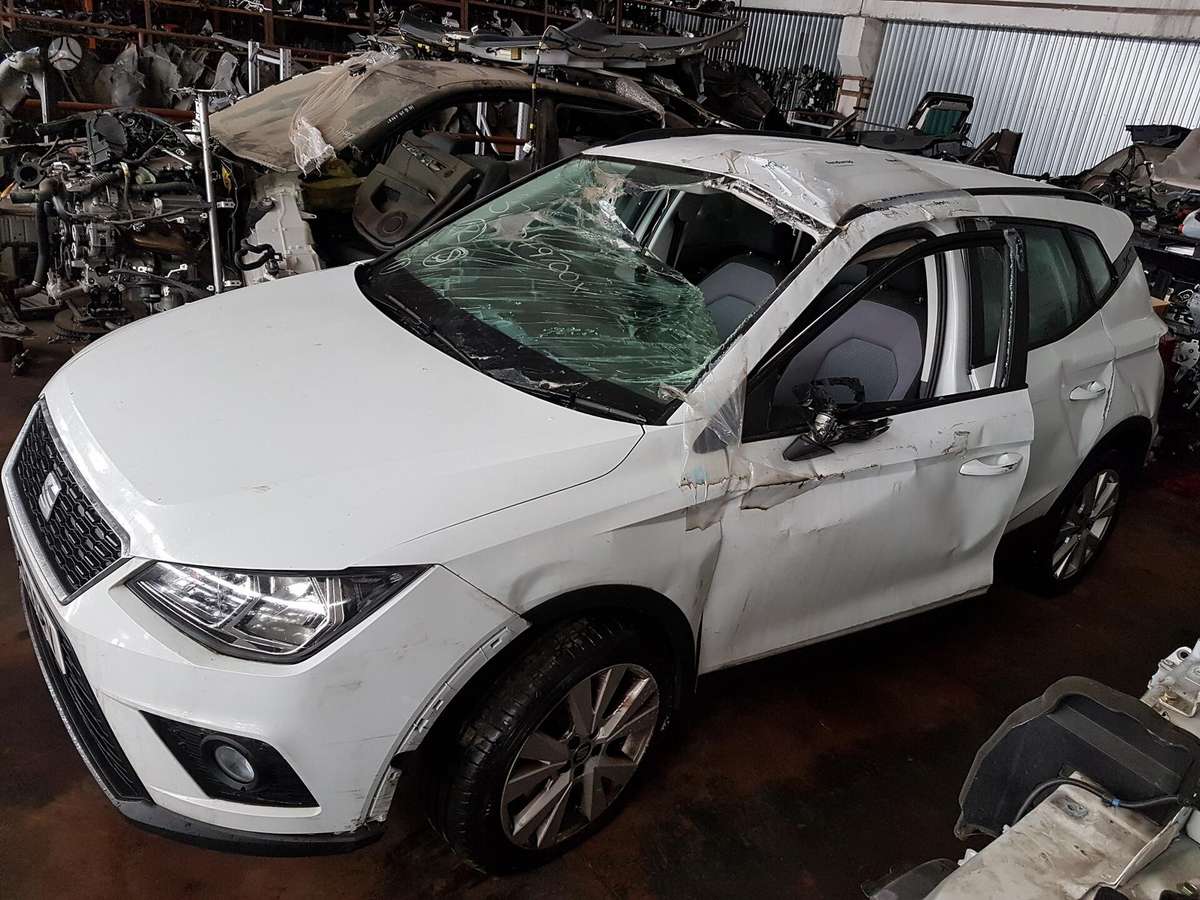 Seat Arona Dalimis is anglijos
