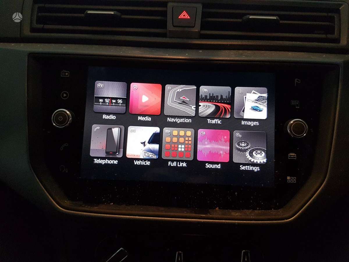 Seat Arona Dalimis is anglijos