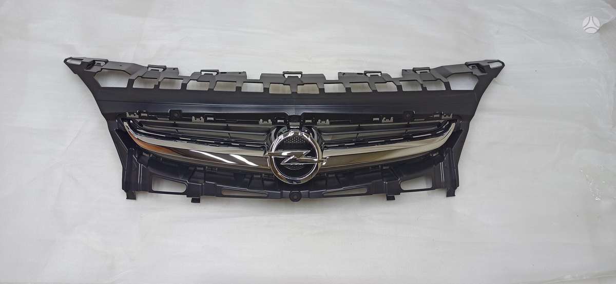 Opel Astra kėbulo dalys