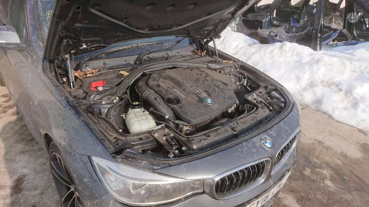 BMW 330 Gran Turismo
