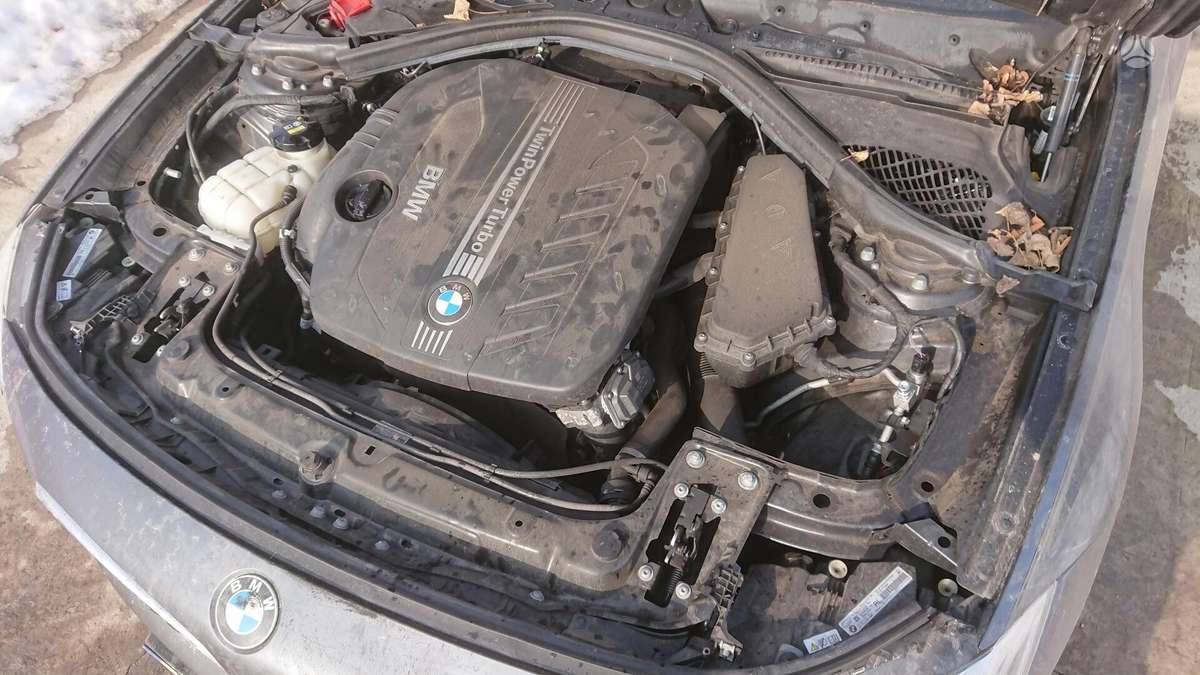 BMW 330 Gran Turismo