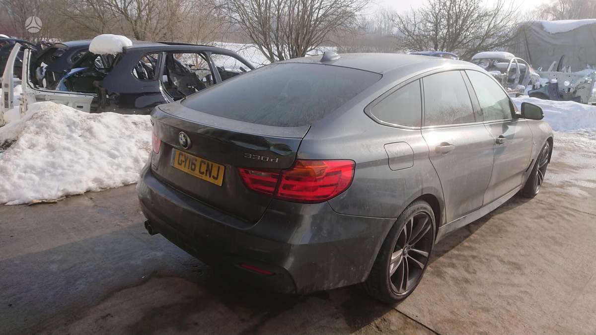 BMW 330 Gran Turismo