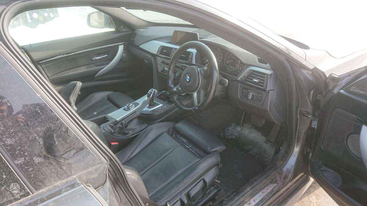 BMW 330 Gran Turismo