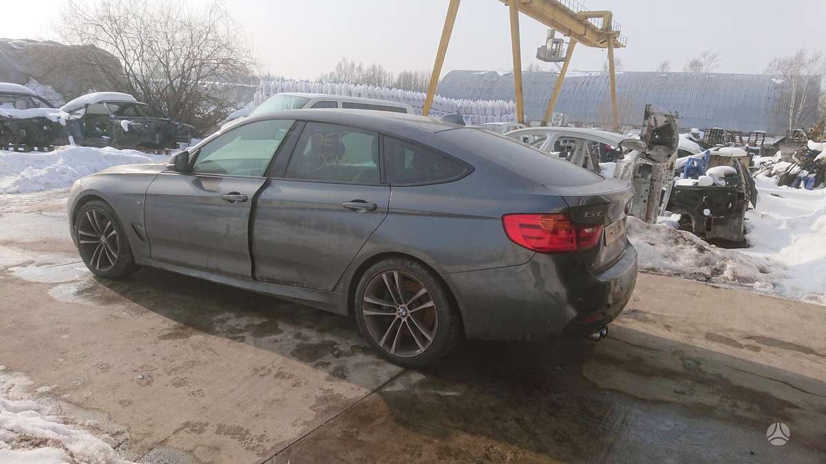 BMW 330 Gran Turismo