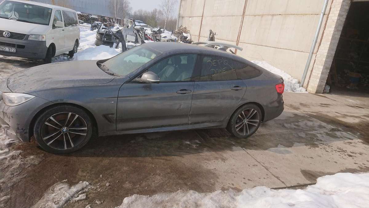 BMW 330 Gran Turismo