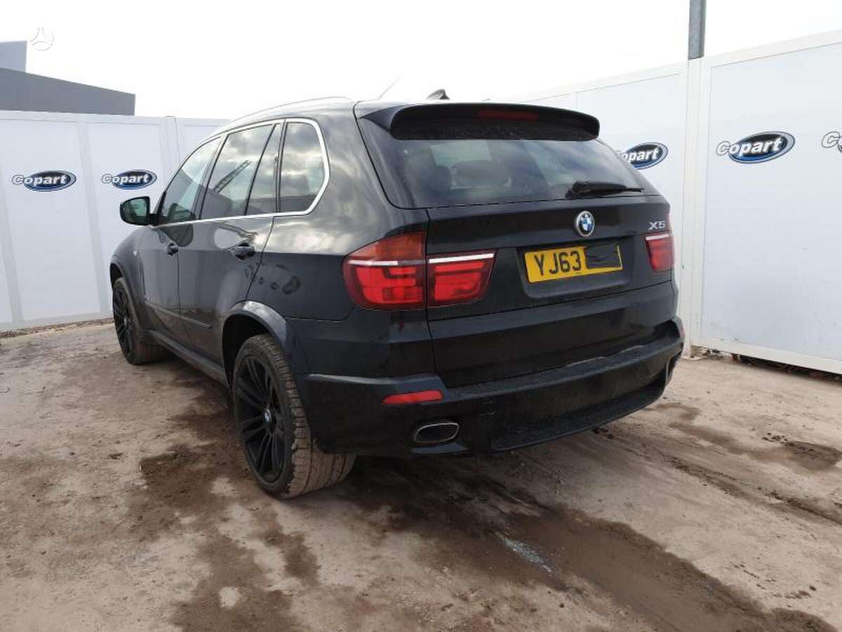 BMW X5 Dalimis