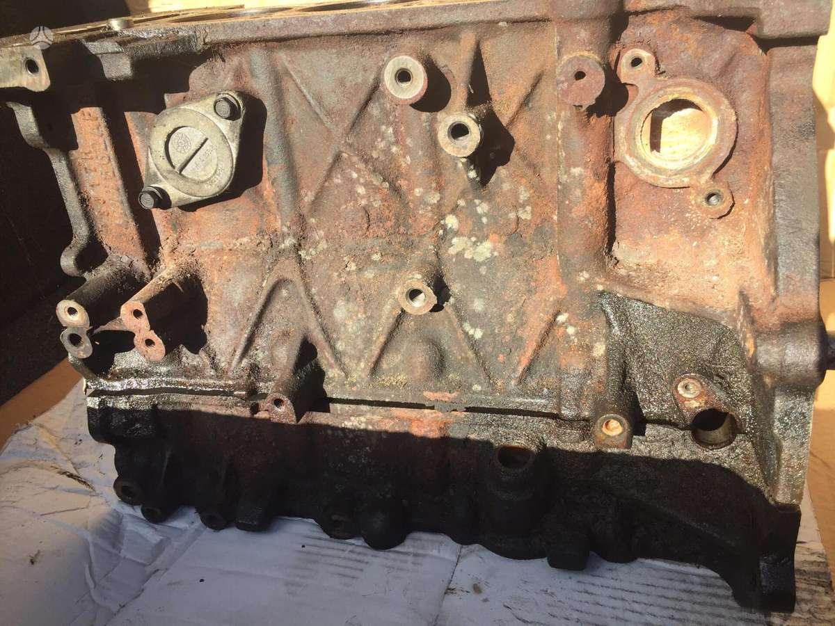 Mini Cooper S, W11B16AA, engine block