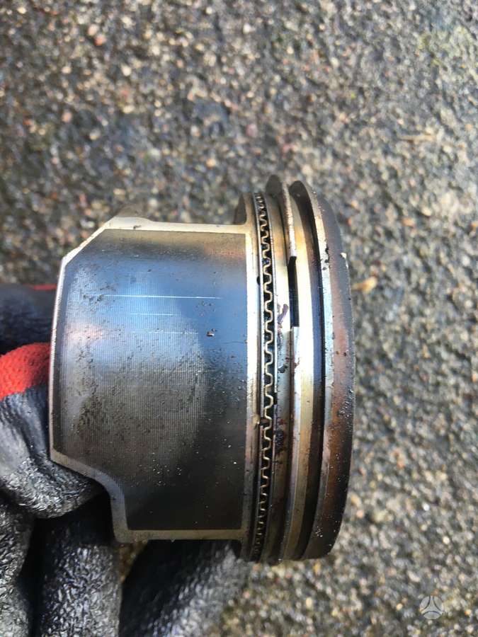 Mini Cooper S, W11, pistons