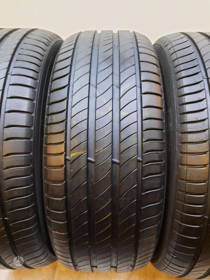 Michelin E•Primacy MO 2025m, летние 235/55 R18