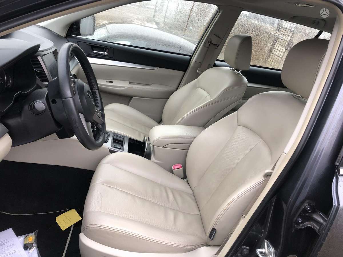 Subaru Outback for parts