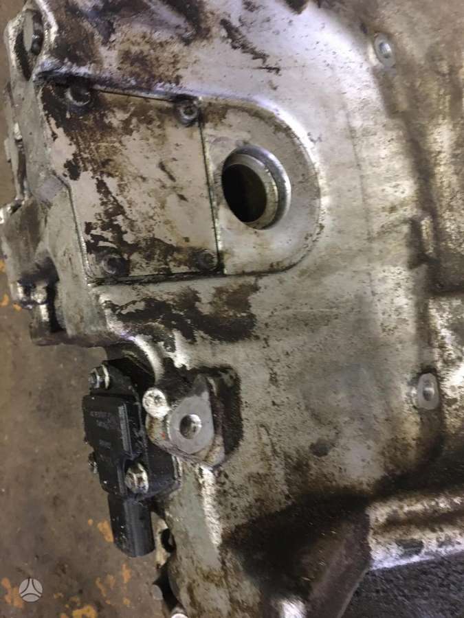 BMW 528, N52B30, engine parts