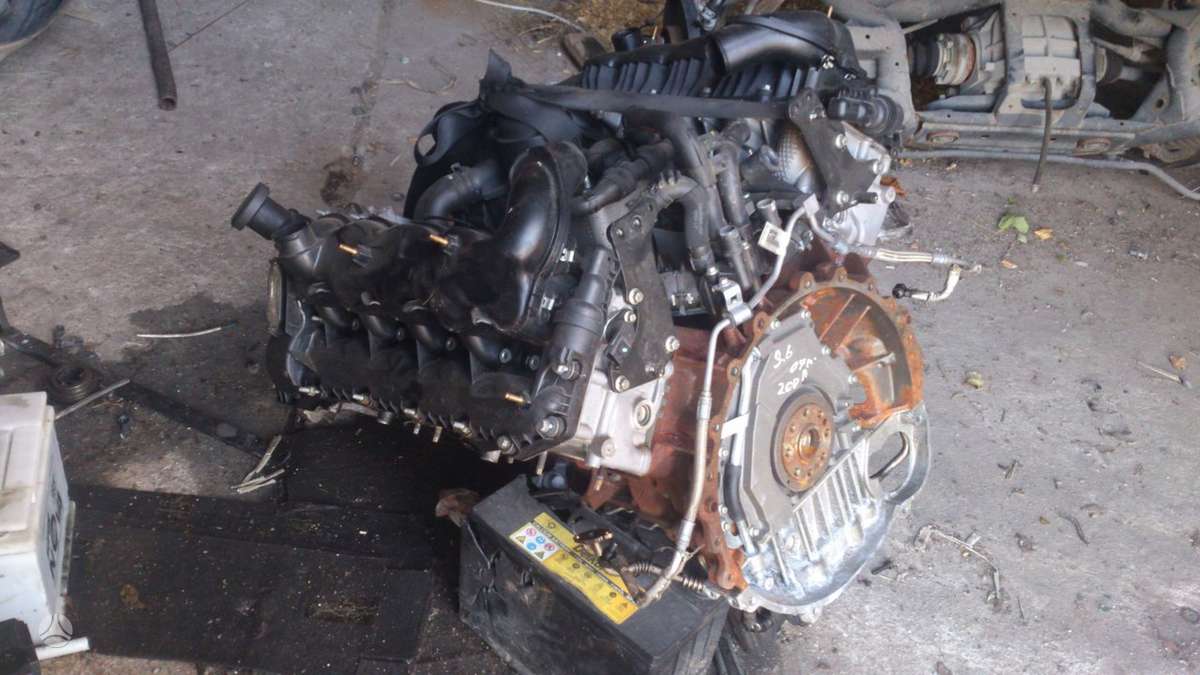 Land Rover Range Rover Sport Tik variklis dalimis