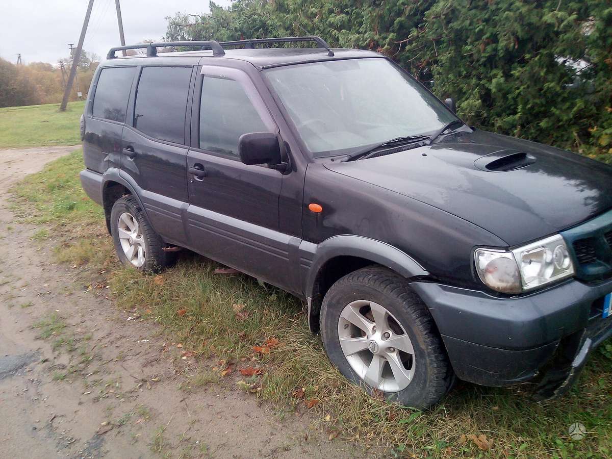 Nissan Terrano rezerves daļās